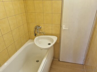Voľný dvojizbový byt v Lučenci – časť Opatová - 11