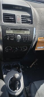 Suzuki - 11