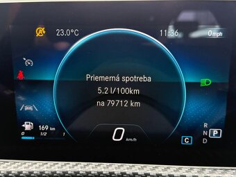 Mercedes-Benz CLA Kupé 180 d A/T panorama - 11