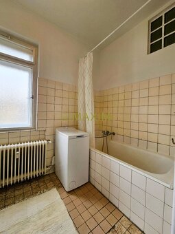 Ponúkame na predaj 2- izbový byt na  Jakubovom námesti - 11