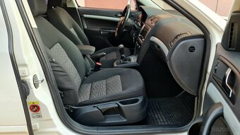 ŠKODA OCTAVIA COMBI FACELIFT 2.0 CR TDI KUPENE V SR - 11