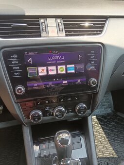 Škoda Octavia 2.0 TSI L&K DSG - 11