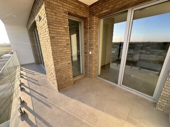 2 izbový byt nadštandard 70,63 m2 s krásnou terasou. Galanta - 11