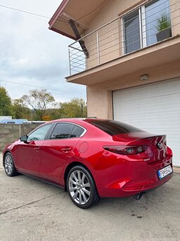 Mazda 3 Sedan 2.0 Skyactiv-G122 Plus/Style/Safety - 11