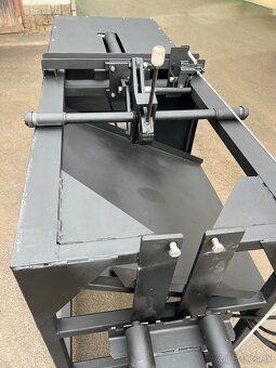 Mechanizmus na vyťahovanie medi/hliníka z elektromotorov - 11