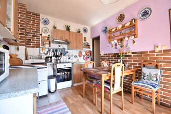 Na predaj rodinný dom s garážou, 1697 m², Strečno, Žilina - 11