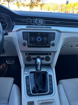 Volkswagen Passat B8 1.6TDi DSG - 11