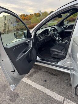 Volvo XC 60 rok výroby 2015 - 11