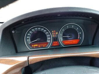 BMW 750i V8 4,8L  238 000km - 11