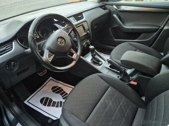 ŠKODA OCTAVIA III COMBI SCOUT 4x4 DSG - 11