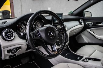Mercedes-Benz CLA 250 4MATIC - 11
