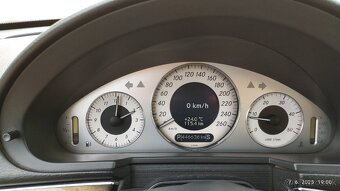 Mercedes W211 2.7 cdi 2002 Avantgarde - 11