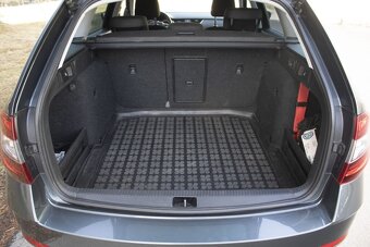 Škoda Octavia 3  2.0 110kW automat - 11