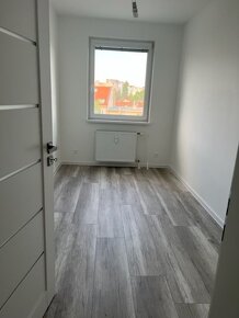 Predaj 2 izbový byt + loggia, Hraničná, Bratislava - Ružinov - 11