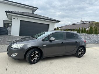 Opel ASTRA-J, 1,4 benzín, 2010 - 11
