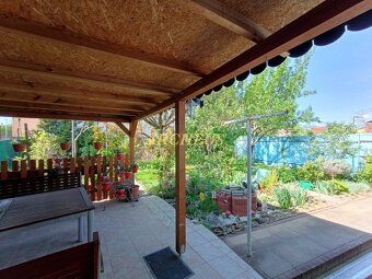 NA PREDAJ 3-IZBOVÝ RODINNÝ DOM s POZEMKOM 294 m2, PIEŠŤANY - 11