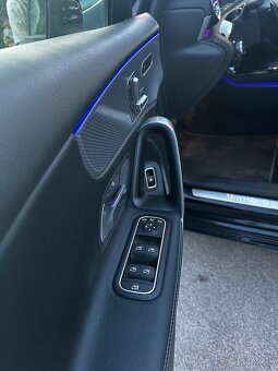 MERCEDES BENZ A250 e 2020 - 11