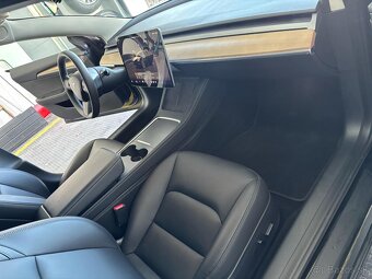 Tesla Model 3 Performance rv 2022 - 11