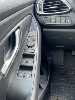 Hyundai i30 1.4 t gdi - 11