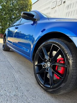 Škoda Octavia III VRS 2.0TDI 135kw DSG CANTON KEYLESS - 11