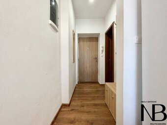 Na predaj 1i byt s vlastným parkingom a pivnicou, Dežerice - 11