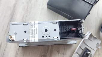 Skoda Yeti 2012 originalne diely - 11