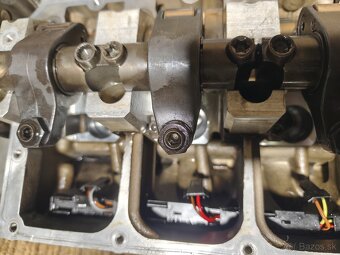 Rozpredám diely motora - 11