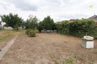 HALO reality - Predaj, rodinný dom Trnovec nad Váhom - EXKLU - 11
