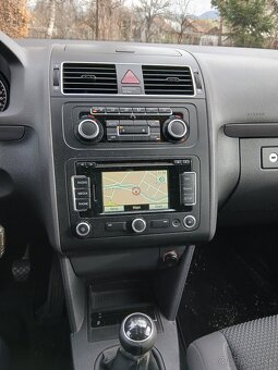 Volkswagen  touran - 11