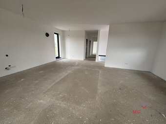 Novostavba rodinný dom Práznovce/ murovaný - 11
