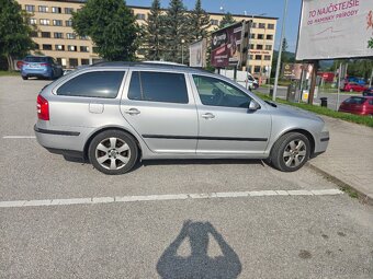 Octavia combi 1.6 lpg - 11