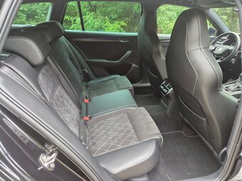Škoda Superb Combi 2.0 TDI Sportline DSG - 11