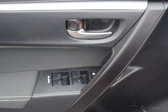 Toyota Corolla 1.6 benzín 97 kw automat - 86 919 km - 11