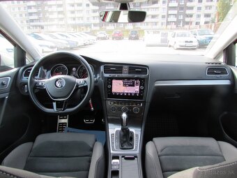 Volkswagen Golf VARIANT 2.0 TDI DSG, 4x4 ALLTRACK EDITION - 11