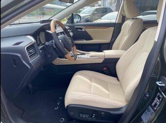 Lexus RX450HL hybrid - 11