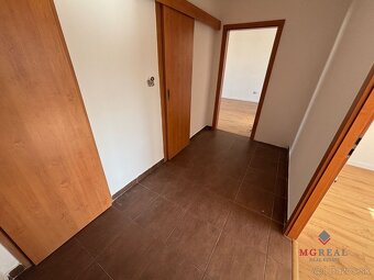 3 izbový byt  s balkónom  Topoľčany - 11