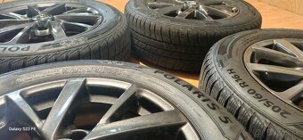 Predám zimnú sadu orig. Mazda 5x114,3 ,205/60 R16 , 7,5mm - 11