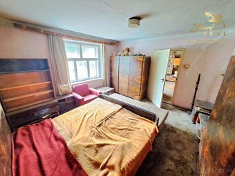 REZERVOVANÉ / Domček s veľkým potenciálom - 11