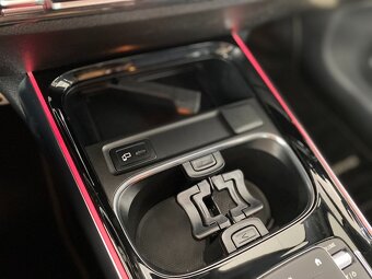 Mercedes-Benz GLB 220d 140kW 4Matic AT/9 AMG Line 7-Miest - 11