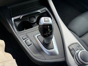 BMW Rad 1 120d M Sport Shadow A/T - 11