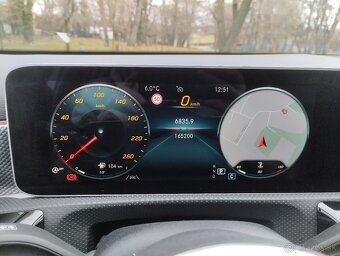 Mercedes Benz A180d AT7 - 11