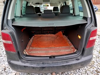 VW Touran 2.0 TDI Highline - 11