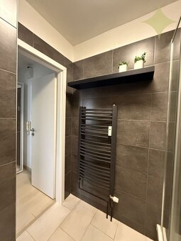 1-izbový zariadený, klimatizovaný byt – Banská Bystrica (ul. - 11