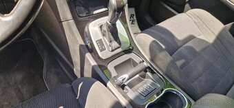 PREDÁM FORD GALAXY 2,2 - 11