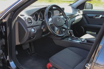Mercedes-Benz C trieda Sedan 220 CDI - 11