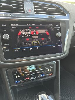 VOLKSWAGEN TIGUAN R-LINE - 11