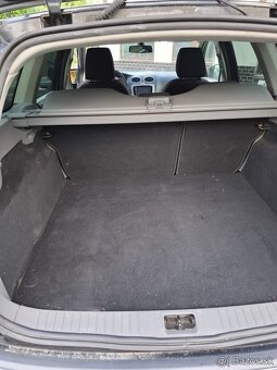 FORD FOCUS KOMBI 1,6 TDI ECOnetic - 11