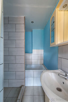 POZEMOK so starším rodinným domom | 752 m² | Košice - Poľov - 11