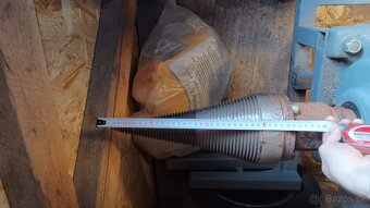 Kužeľová el. štiepačka - 11