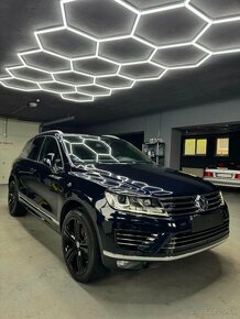 VW Touareg 2 Rline facelift 3.0 TDI 4motion DPH - 11